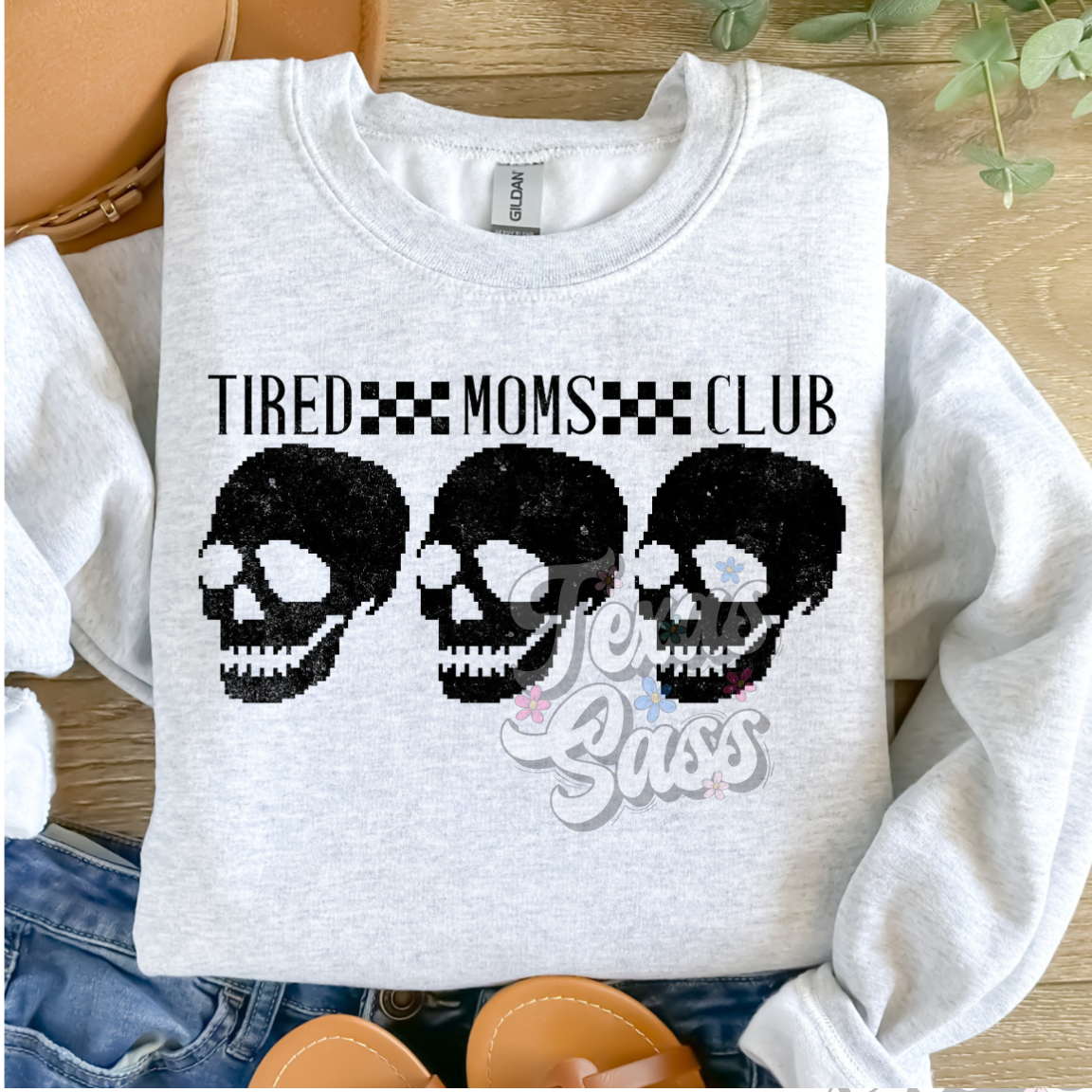 TIRED MOMS CLUB