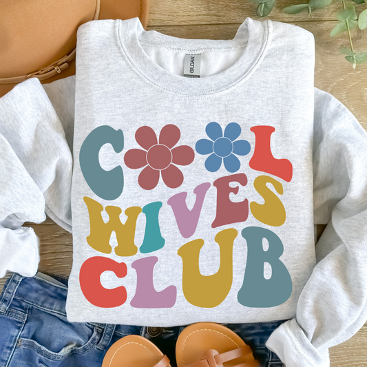 COOL WIVES CLUB